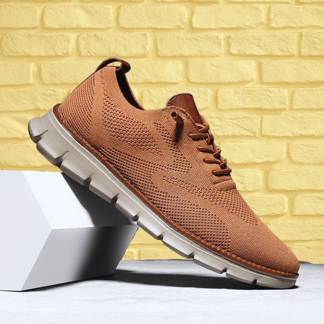 Hugh | Lace Up Trainers