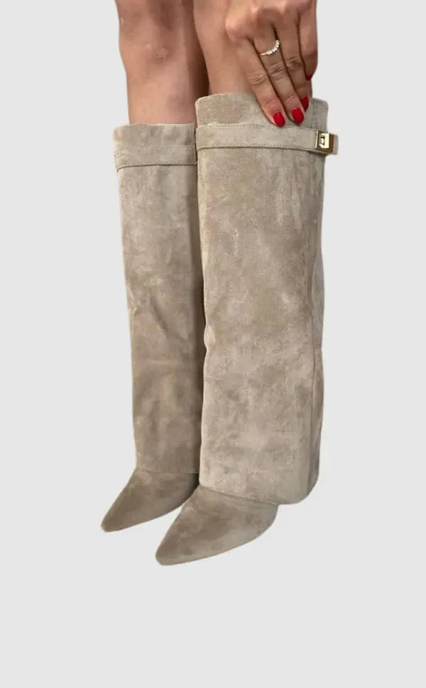 Taupe