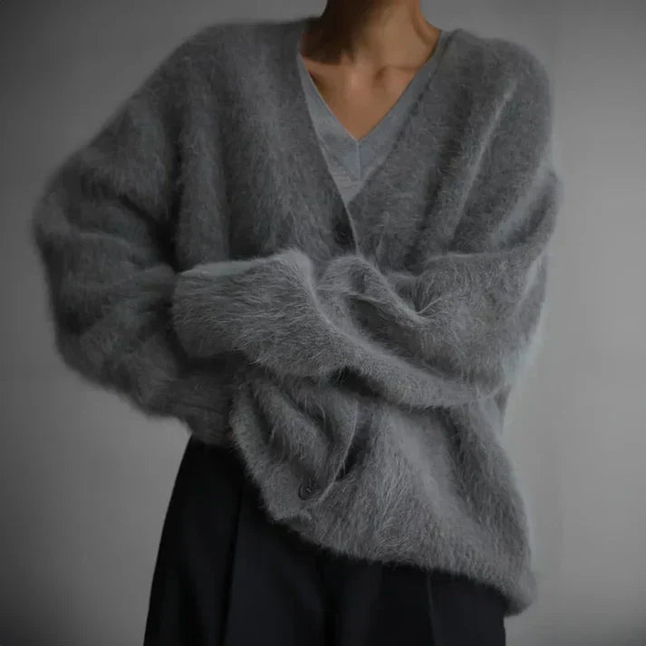 Etta | V-Neck Relaxed Button Up Cardigan