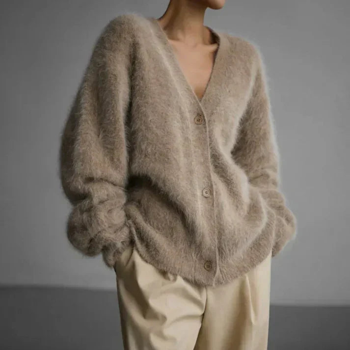 Etta | V-Neck Relaxed Button Up Cardigan
