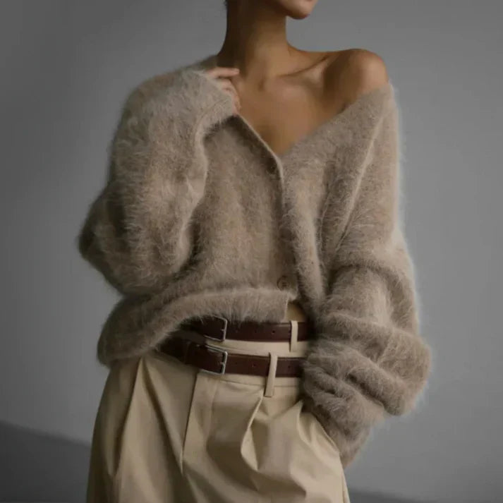 Etta | V-Neck Relaxed Button Up Cardigan